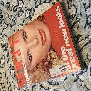 Vintage Vogue Magazine September 1977